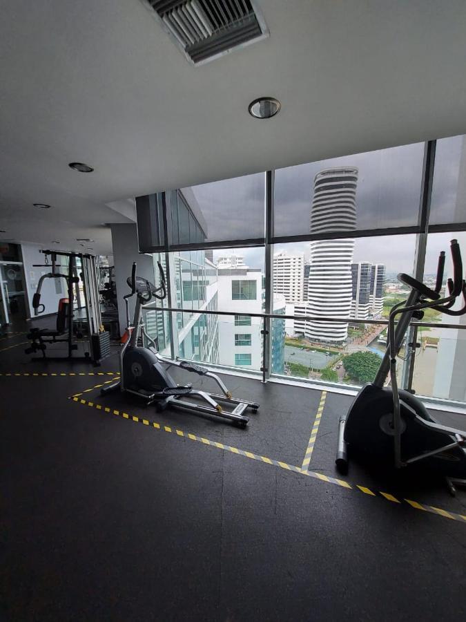 Apartamento Vista Al Rio Puerto Santana Riverfront 1 과야킬 외부 사진